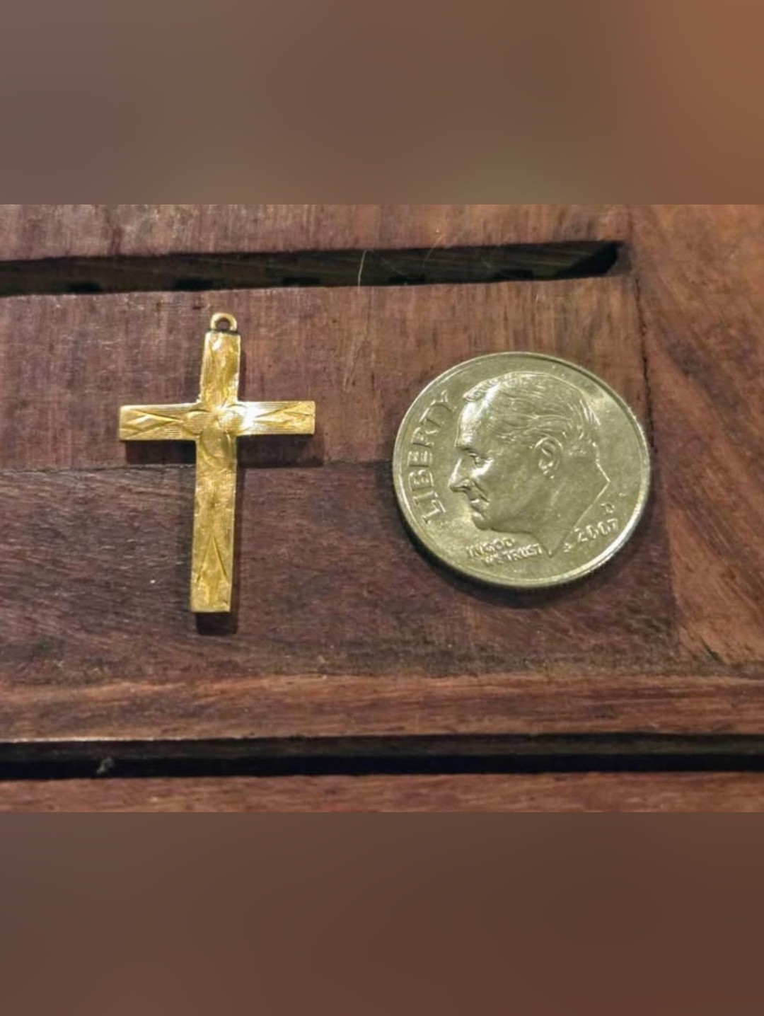 Antique 10kt Gold Etched Cross Pendant Art Deco Art Nouveau